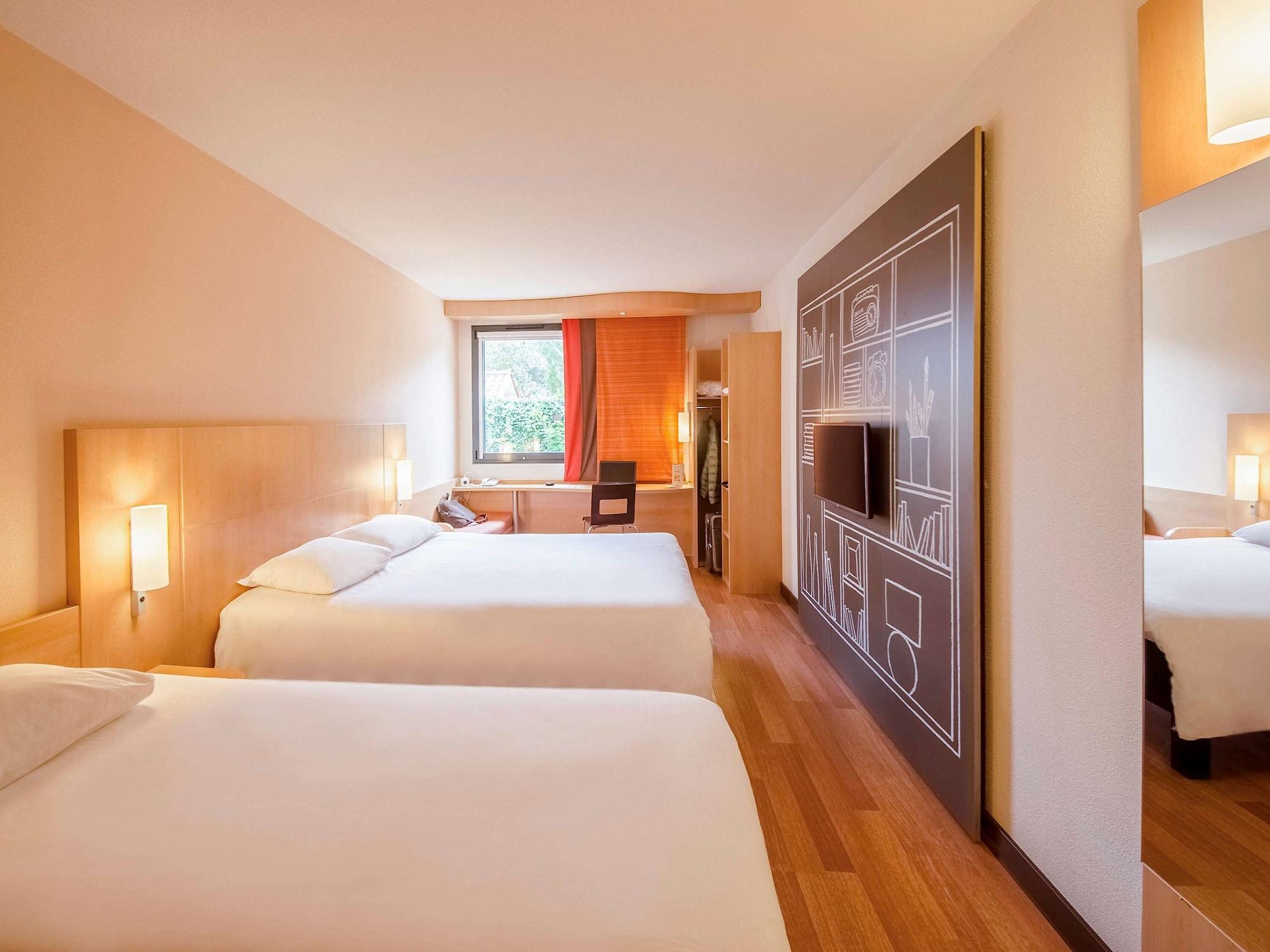 Ibis Sarlat Centre Hotel Bagian luar foto