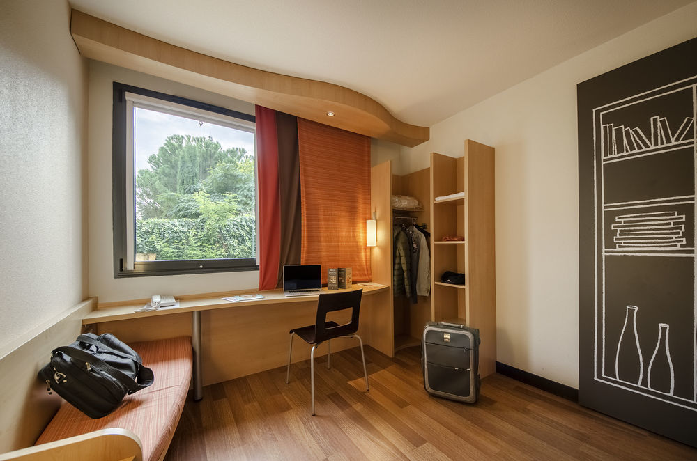 Ibis Sarlat Centre Hotel Bagian luar foto